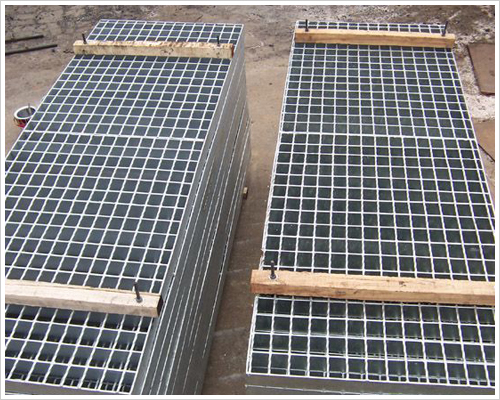 安徽鋼格板用量驚人，帶動(dòng)新一輪經(jīng)濟(jì)熱潮-安徽鋼格板廠家